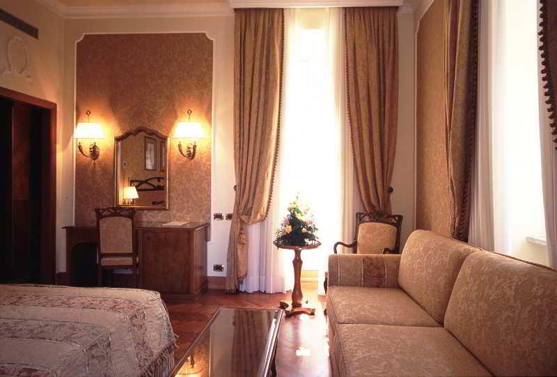 Hotel Villa Morgagni Róma Szoba fotó