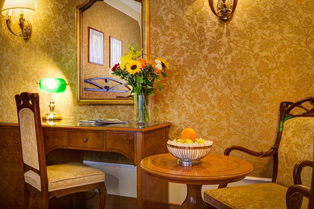 Hotel Villa Morgagni Róma Kültér fotó