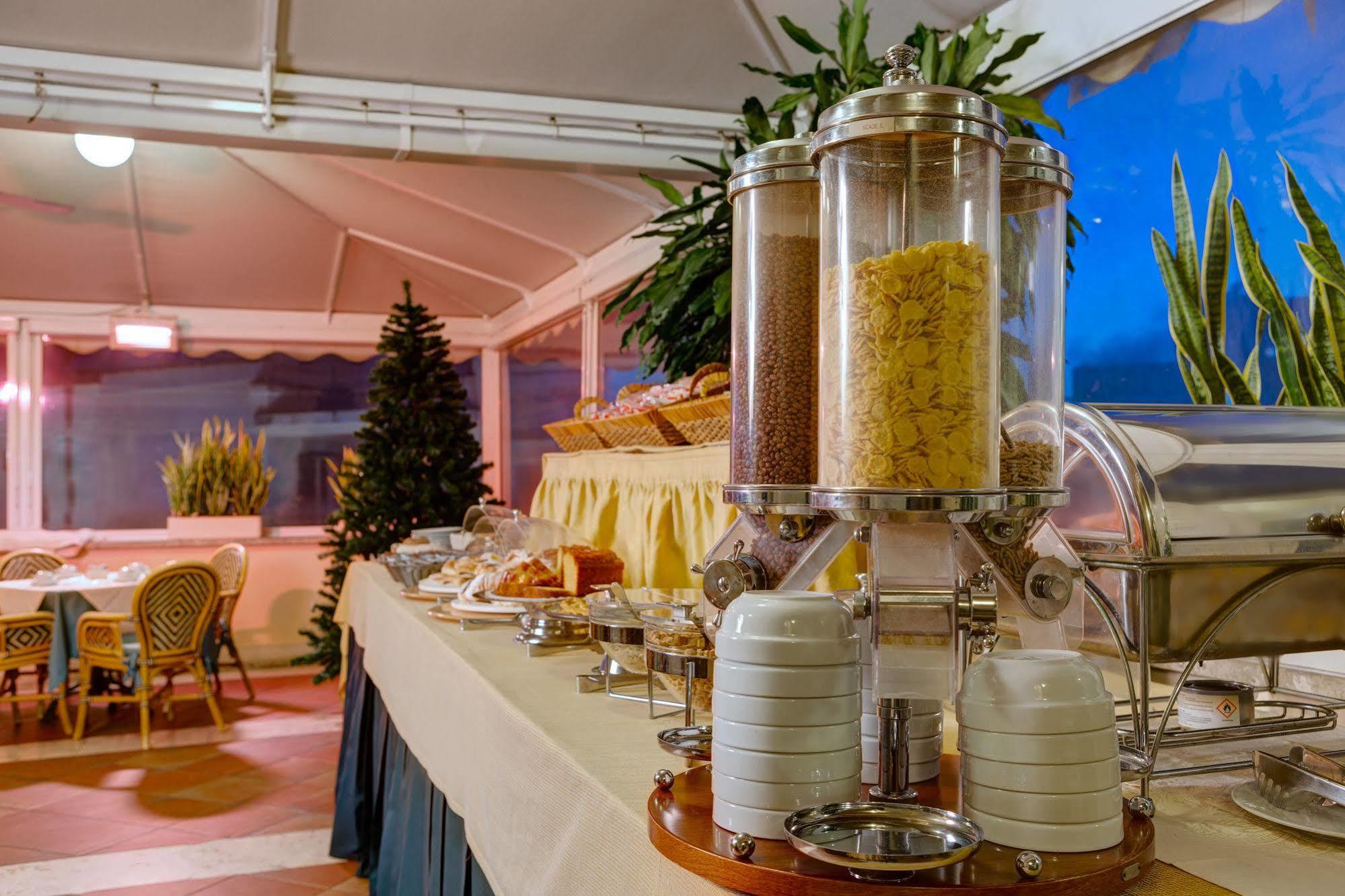 Hotel Villa Morgagni Róma Kültér fotó